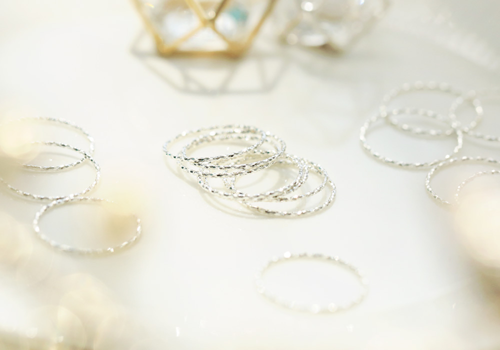 <b><p>Rubbing Silver album_925 room friendship</p></b><b><p>ブルリング 銀色の波 銀の指輪_925 ウンシル 友情 十本 バー糸 アンティークな</p></b><br /><br /><p align='center'>