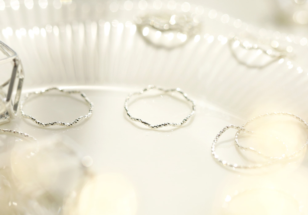 <b><p>Rubbing Silver album_925 room friendship</p></b><b><p>ブルリング 銀色の波 銀の指輪_925 ウンシル 友情 十本 バー糸 アンティークな</p></b><br /><br /><p align='center'>