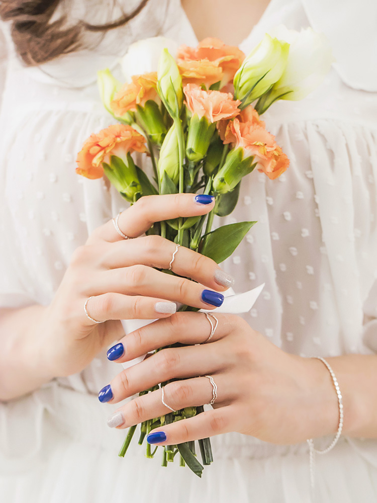 <b><p>Rubbing Silver album_925 room friendship</p></b><b><p>ブルリング 銀色の波 銀の指輪_925 ウンシル 友情 十本 バー糸 アンティークな</p></b><br /><br /><p align='center'>