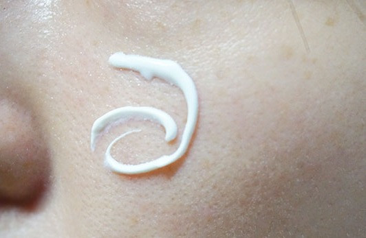 Makeup Remover Yupi Defense Blue Ray Fluid SPF 50+