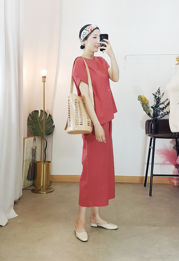 Linen two-piece blouse + wide pants