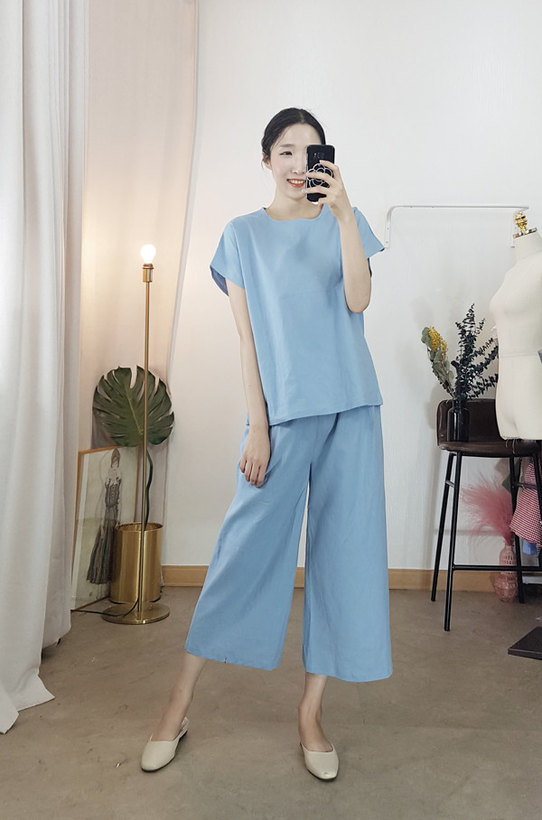 Linen two-piece blouse + wide pants