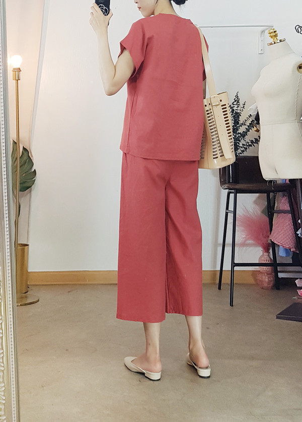 Linen two-piece blouse + wide pants