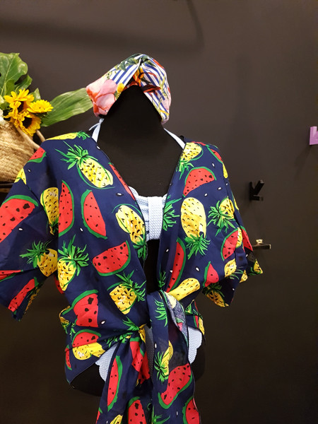 <b><p>wave Off shoulder T-irt bikini 3ps set Refed</p></b><b><p>波 ウェーブ オフショルダー Tシャツ ビキニ 3ps セット 洗練された セクシー水着</p></b><br /><br /><p align='center'>