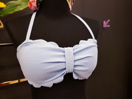 <b><p>wave Off shoulder T-irt bikini 3ps set Refed</p></b><b><p>波 ウェーブ オフショルダー Tシャツ ビキニ 3ps セット 洗練された セクシー水着</p></b><br /><br /><p align='center'>