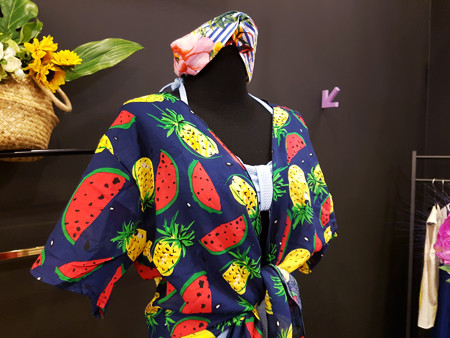<b><p>wave Off shoulder T-irt bikini 3ps set Refed</p></b><b><p>波 ウェーブ オフショルダー Tシャツ ビキニ 3ps セット 洗練された セクシー水着</p></b><br /><br /><p align='center'>