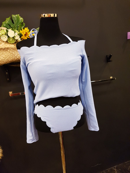 <b><p>wave Off shoulder T-irt bikini 3ps set Refed</p></b><b><p>波 ウェーブ オフショルダー Tシャツ ビキニ 3ps セット 洗練された セクシー水着</p></b><br /><br /><p align='center'>