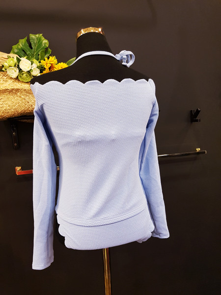 <b><p>wave Off shoulder T-irt bikini 3ps set Refed</p></b><b><p>波 ウェーブ オフショルダー Tシャツ ビキニ 3ps セット 洗練された セクシー水着</p></b><br /><br /><p align='center'>