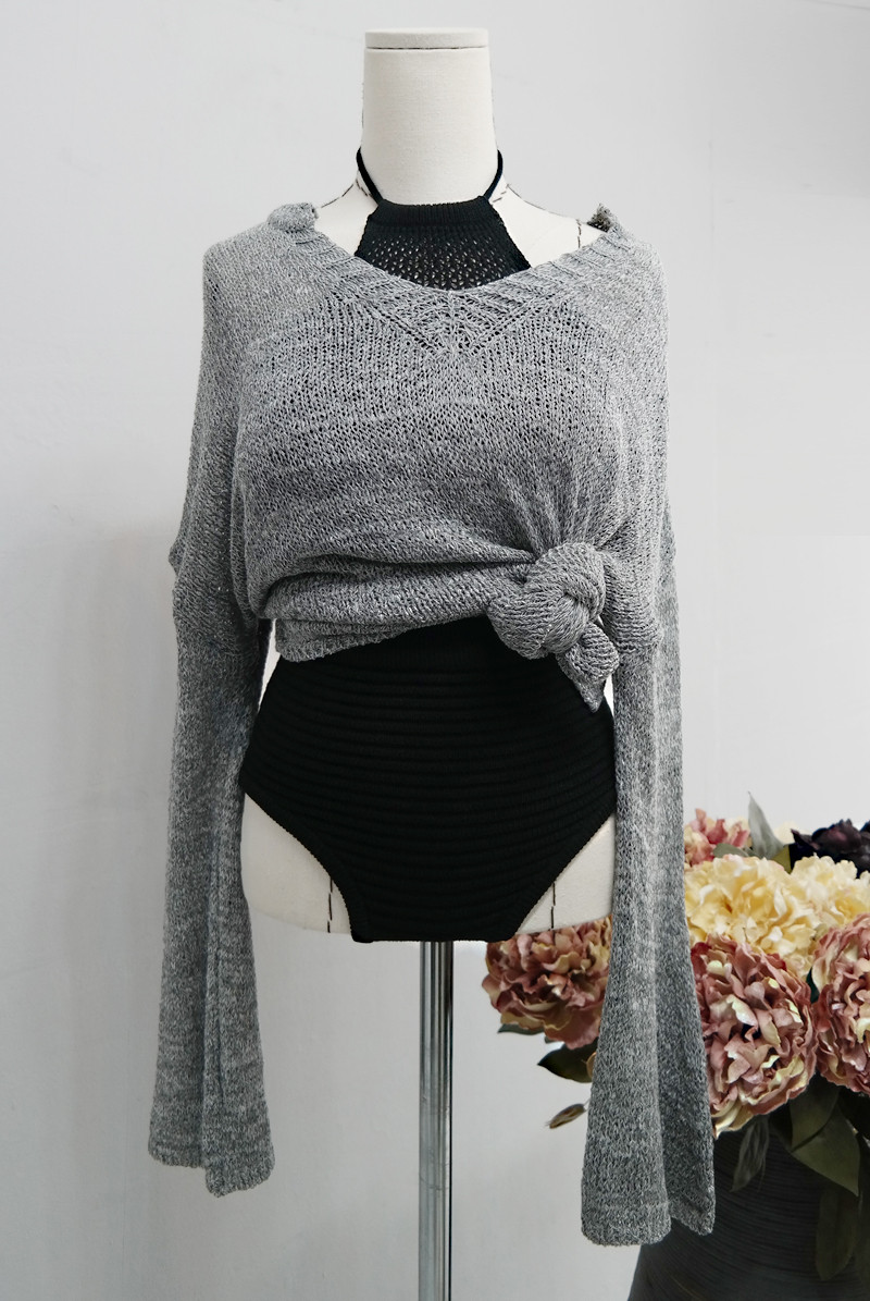 <b><p>Halter high waisd knit biki It Holiday look</p></b><b><p>ホルターネックハイウエストニットビキニ イトゴル 休暇ルコーディネート ホサマースタイル</p></b><br /><br /><p align='center'>