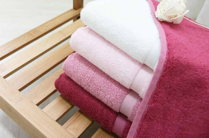 <b><p>Bamboo Hotel tow set Rurn Advanced Microfiber</p></b><b><p>ベムブヤン ホテルのタオル セット 進物 高級 極細 新婚 きれいな 竹繊維</p></b><br /><br /><p align='center'>