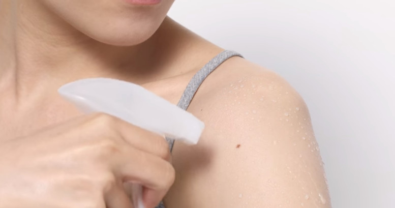 Makeup Remover Yupi Defense Blue Ray Fluid SPF 50+