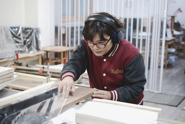 <b><p>flat Wood ring pair romtic Outstd Coupl Unique</p></b><b><p>フラット 木のリング ペア ロマンチック 説得力のカップ ユニークなアイテム 特別な</p></b><br /><br /><p align='center'>