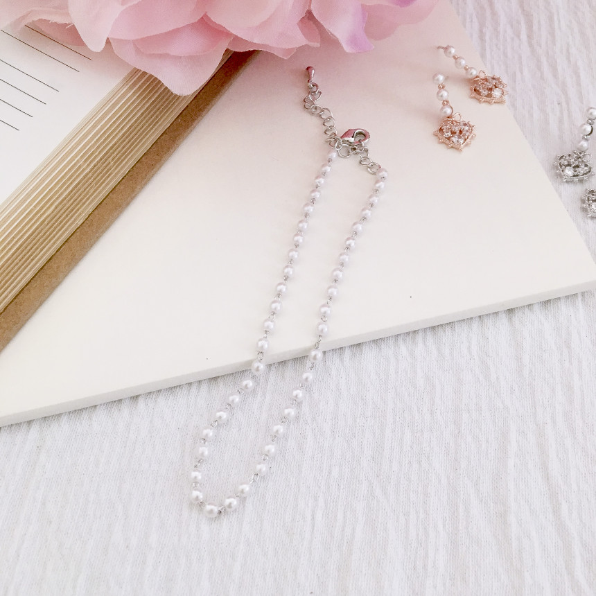 New Cream Modern Line Pearl Feet Simple Point Roma