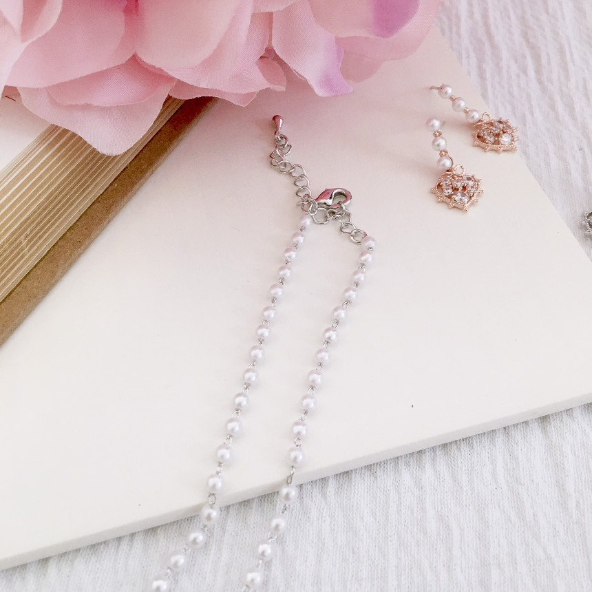 New Cream Modern Line Pearl Feet Simple Point Roma