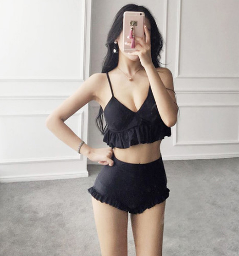 <b><p>Frill pants bikini Wongpom black Sexy shoppg</p></b><b><p>フリル パンツ ビキニ ワンポン ブラック セクシー ショッピングモール 輸入 卸売</p></b><br /><br /><p align='center'>