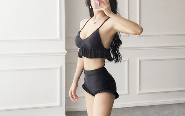 <b><p>Frill pants bikini Wongpom black Sexy shoppg</p></b><b><p>フリル パンツ ビキニ ワンポン ブラック セクシー ショッピングモール 輸入 卸売</p></b><br /><br /><p align='center'>