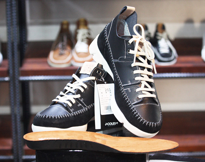 Men Height Shoes Knee-length sneakers matt black U