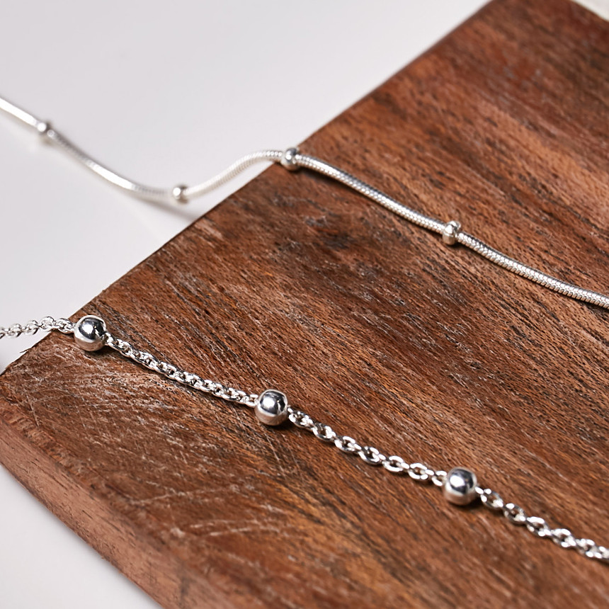 New is a silver bracelet of two kinds of women Sil