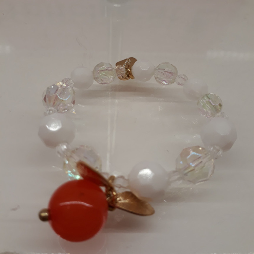 French Cat Shinsegae Hanam dot WH bead bracelet Q7