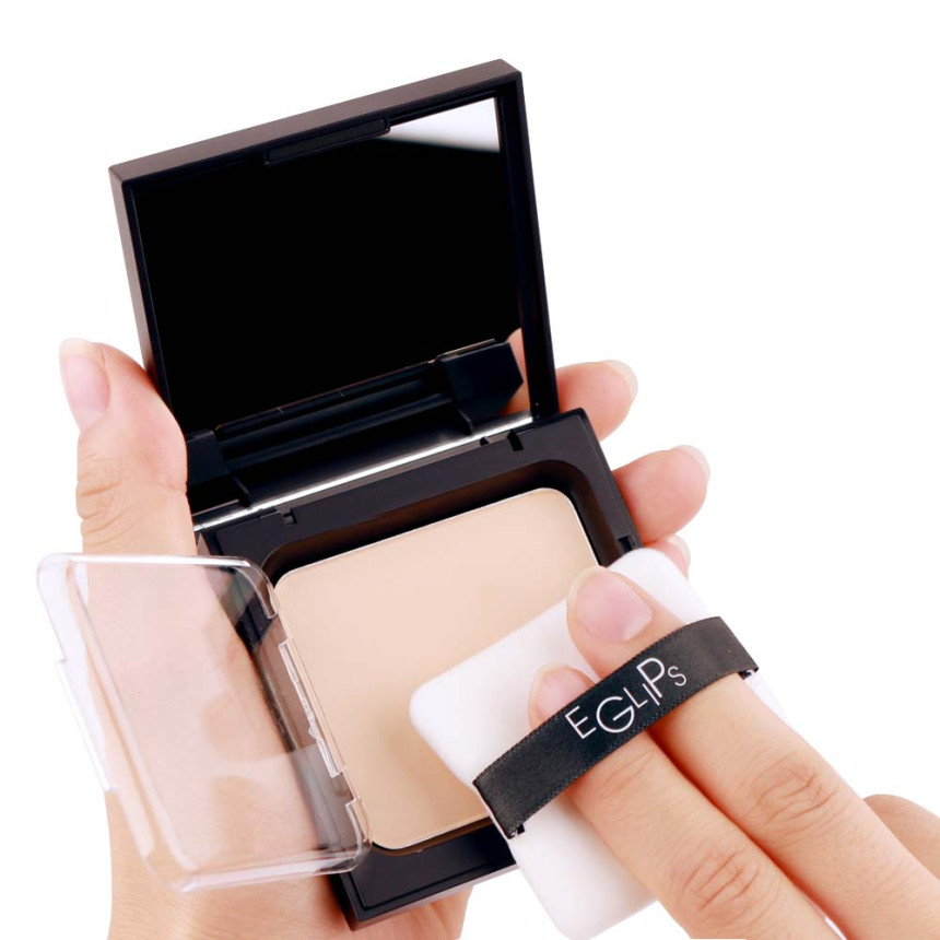 Makeup Eagle Lips Covers Powder Factor + Puff 1 pi