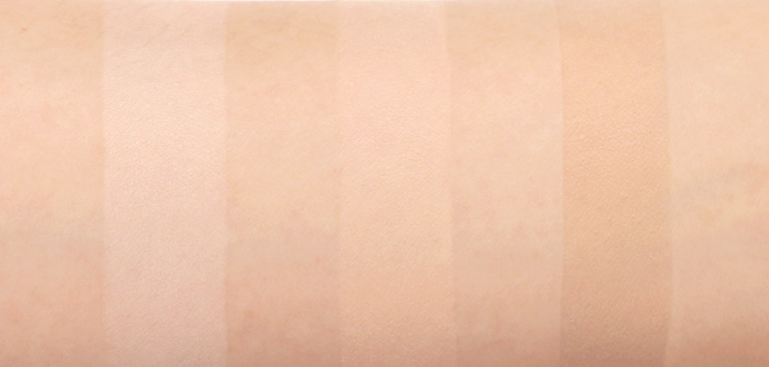 Makeup Eagle Lips Covers Powder Factor + Puff 1 pi