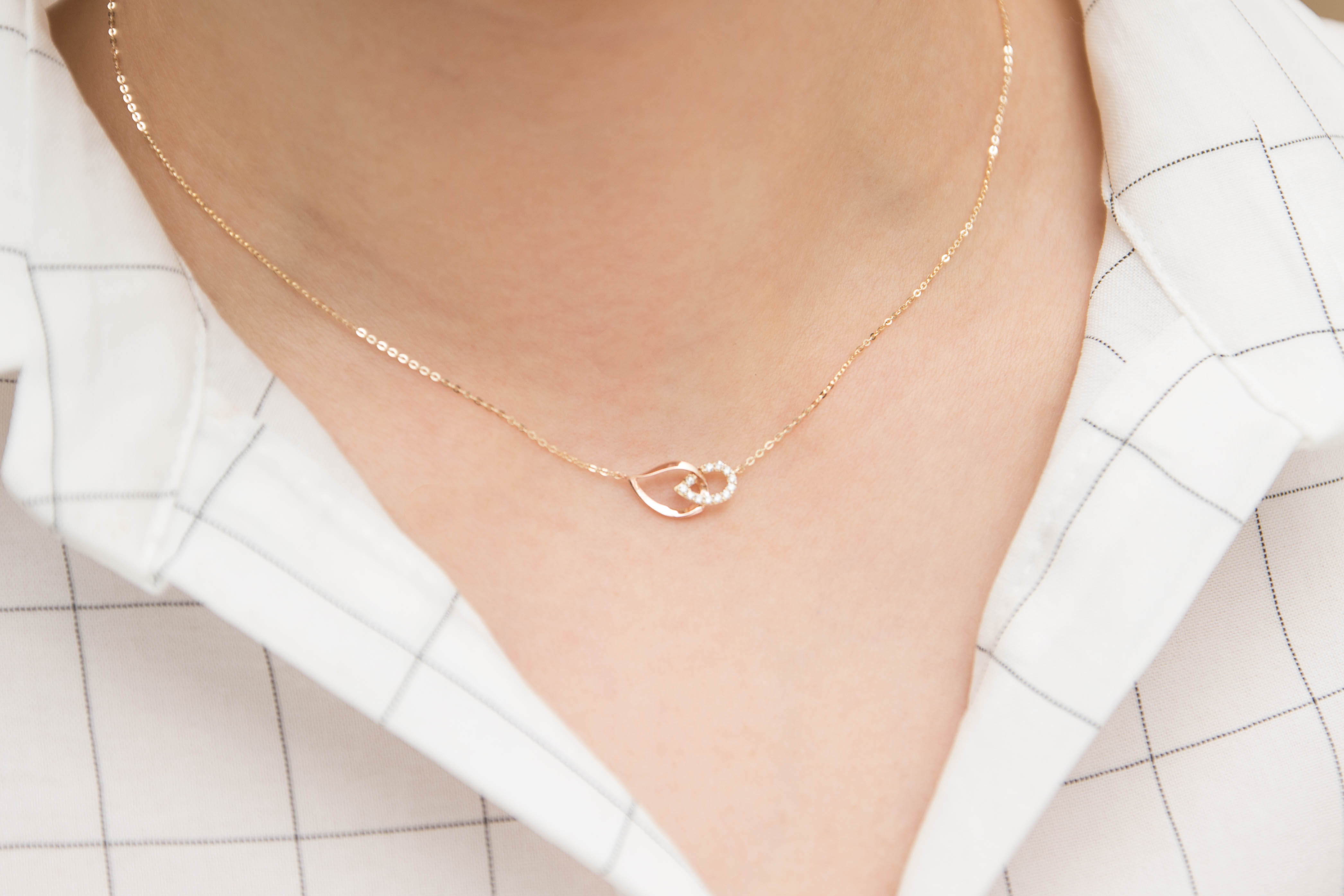 Berok water drop necklace 14k 14k cubic 14k one-pi