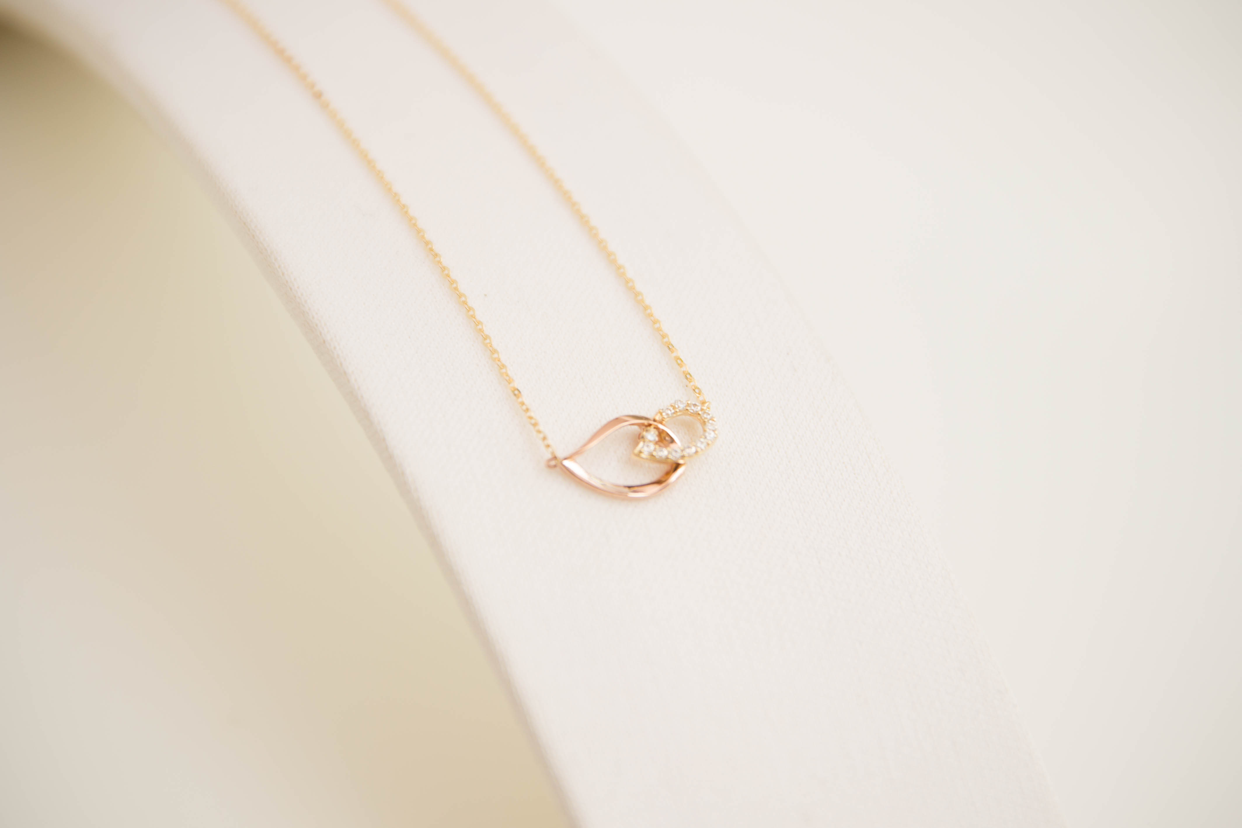 Berok water drop necklace 14k 14k cubic 14k one-pi