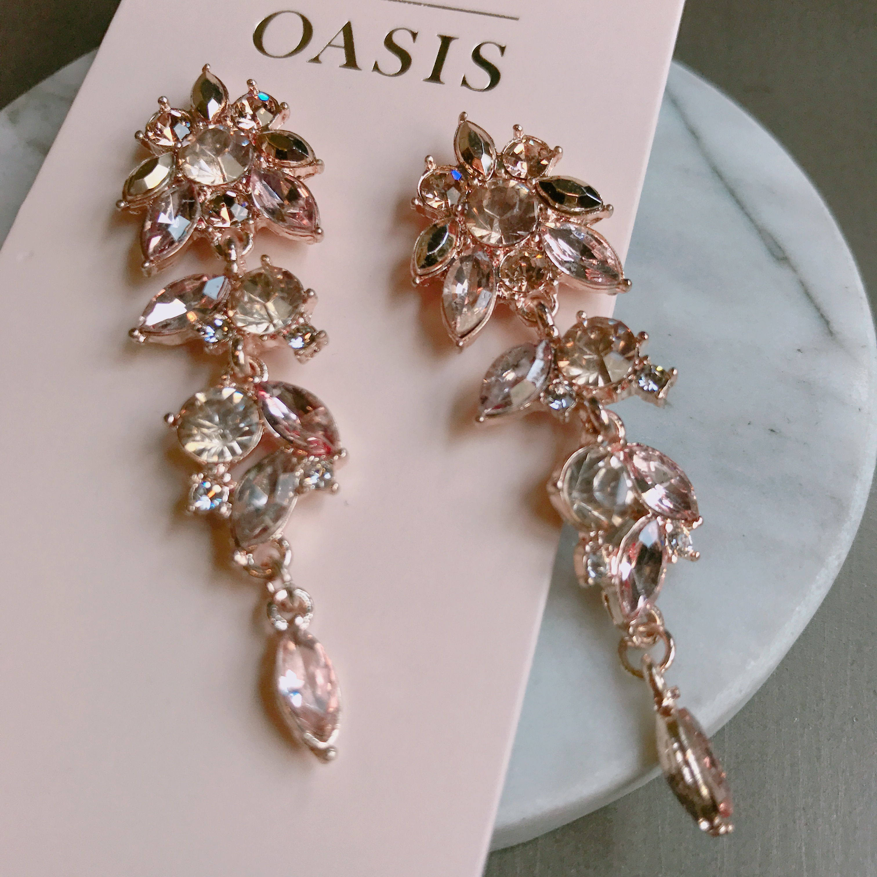 Aromatic Bite Earrings Available Aphrodite Bold Dr