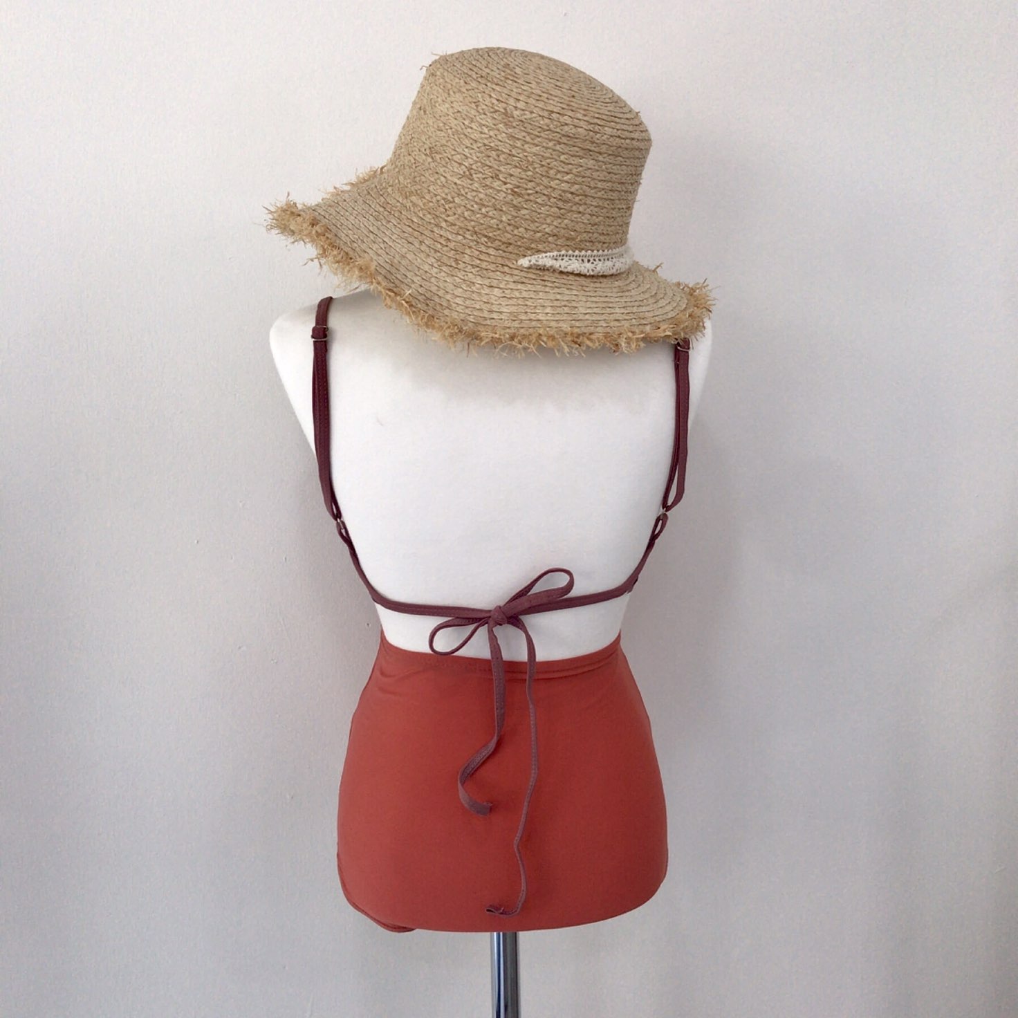 <b><p>day check High waist bikini 3ps Sexy swimwear</p></b><b><p>当日 チェック ハイウエスト ビキニ 3ps セクシーな水着 清純 女神 女性のスタイル</p></b><br /><br /><p align='center'>