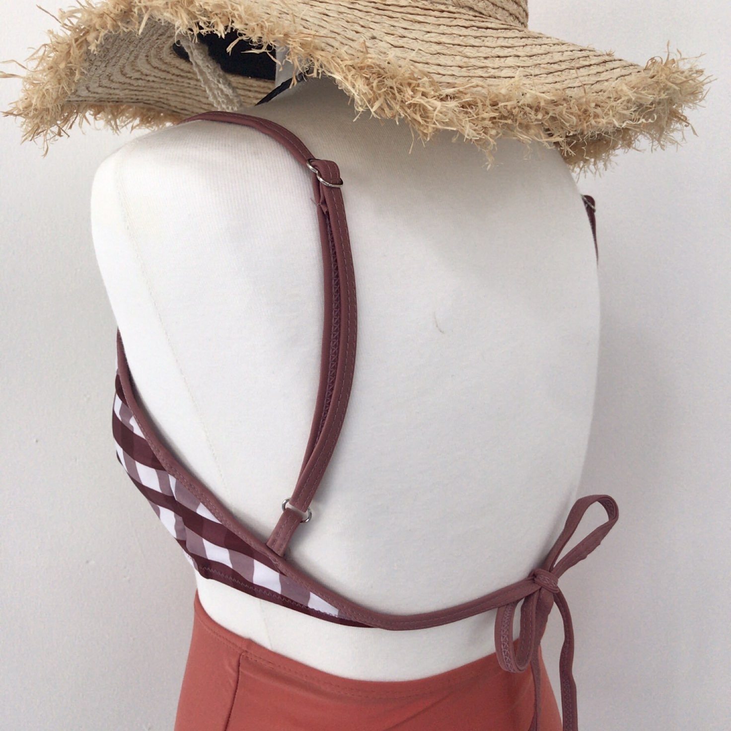 <b><p>day check High waist bikini 3ps Sexy swimwear</p></b><b><p>当日 チェック ハイウエスト ビキニ 3ps セクシーな水着 清純 女神 女性のスタイル</p></b><br /><br /><p align='center'>