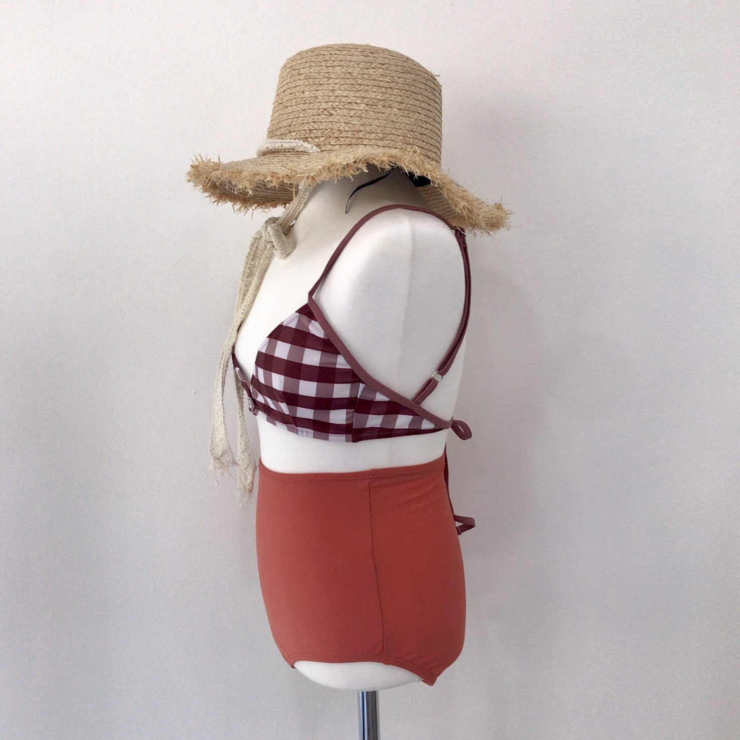 <b><p>day check High waist bikini 3ps Sexy swimwear</p></b><b><p>当日 チェック ハイウエスト ビキニ 3ps セクシーな水着 清純 女神 女性のスタイル</p></b><br /><br /><p align='center'>