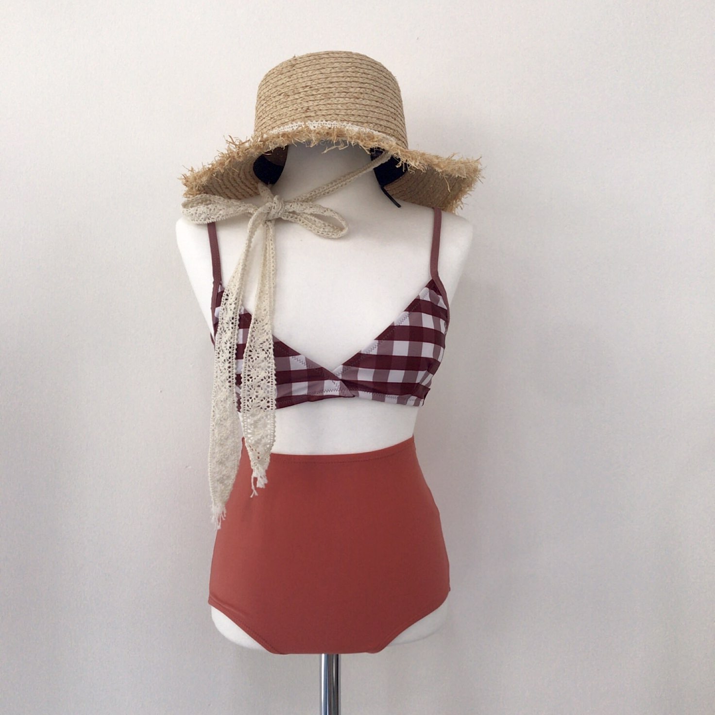 <b><p>day check High waist bikini 3ps Sexy swimwear</p></b><b><p>当日 チェック ハイウエスト ビキニ 3ps セクシーな水着 清純 女神 女性のスタイル</p></b><br /><br /><p align='center'>