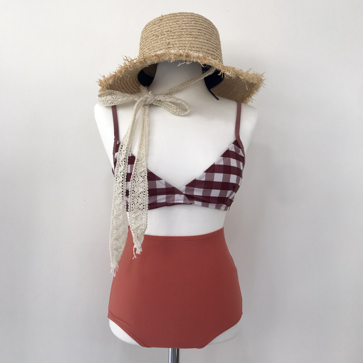 <b><p>day check High waist bikini 3ps Sexy swimwear</p></b><b><p>当日 チェック ハイウエスト ビキニ 3ps セクシーな水着 清純 女神 女性のスタイル</p></b><br /><br /><p align='center'>