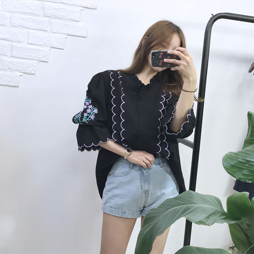 NEW FASHION LADY GIRL Blouse Wave embroidery blous