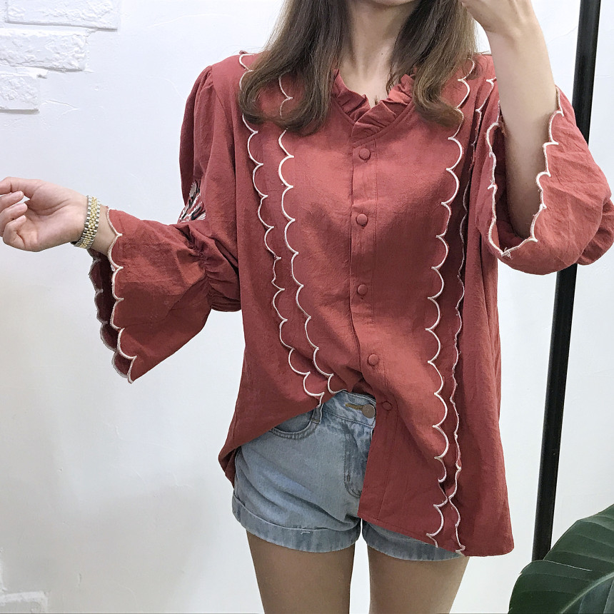 NEW FASHION LADY GIRL Blouse Wave embroidery blous