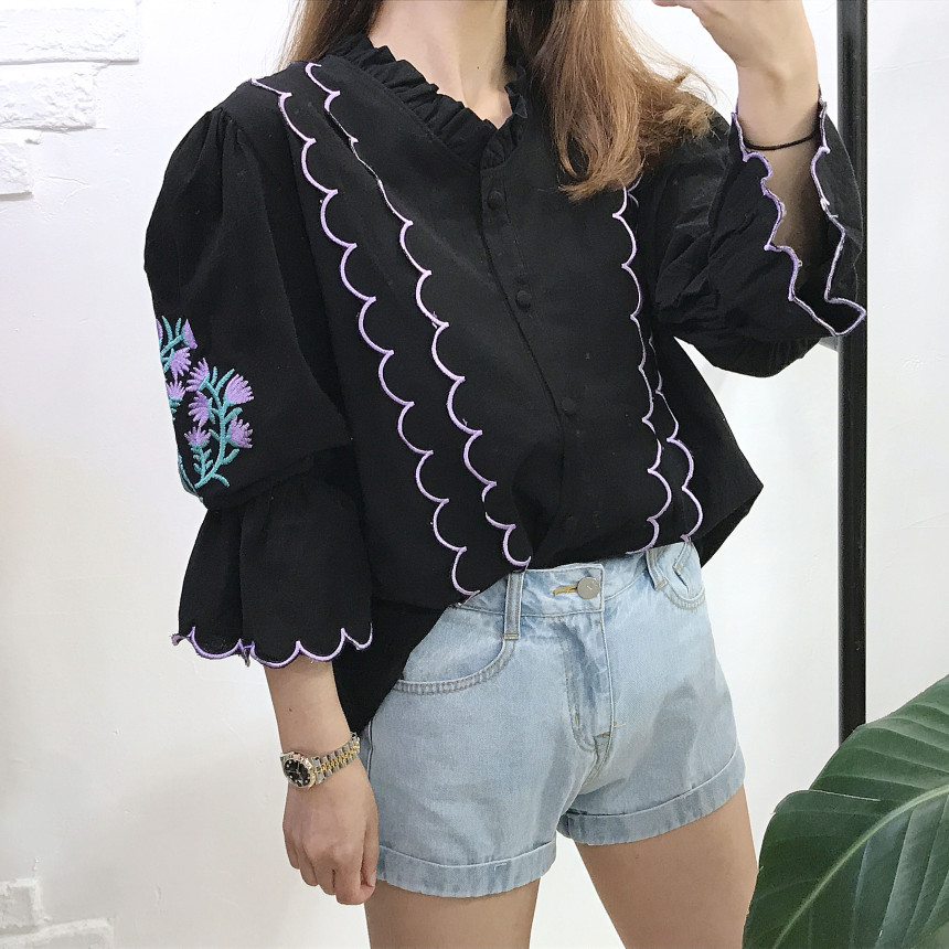 NEW FASHION LADY GIRL Blouse Wave embroidery blous