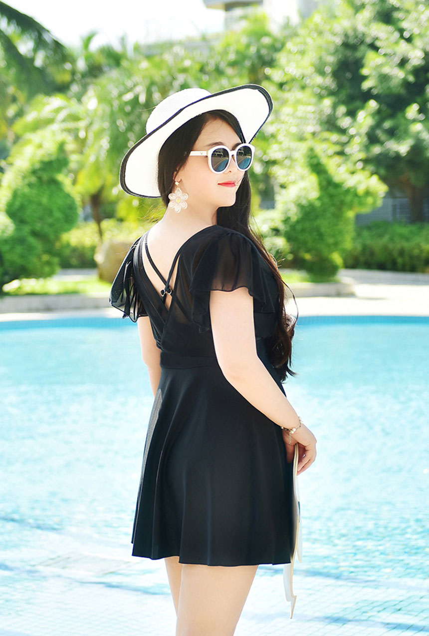 <b><p>Shirring race One pie swimsuit SW-004 3XL~6XL</p></b><b><p>シャーリング レース ワンピ水着 SW-004 3XL〜6XL ビッグサイズ 女性</p></b><br /><br /><p align='center'>