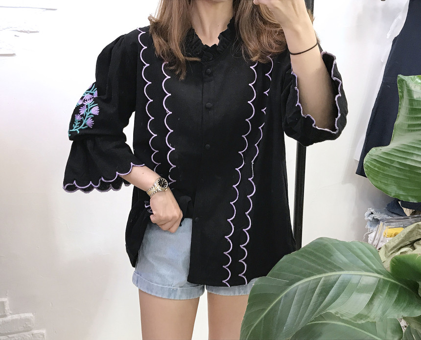 NEW FASHION LADY GIRL Blouse Wave embroidery blous