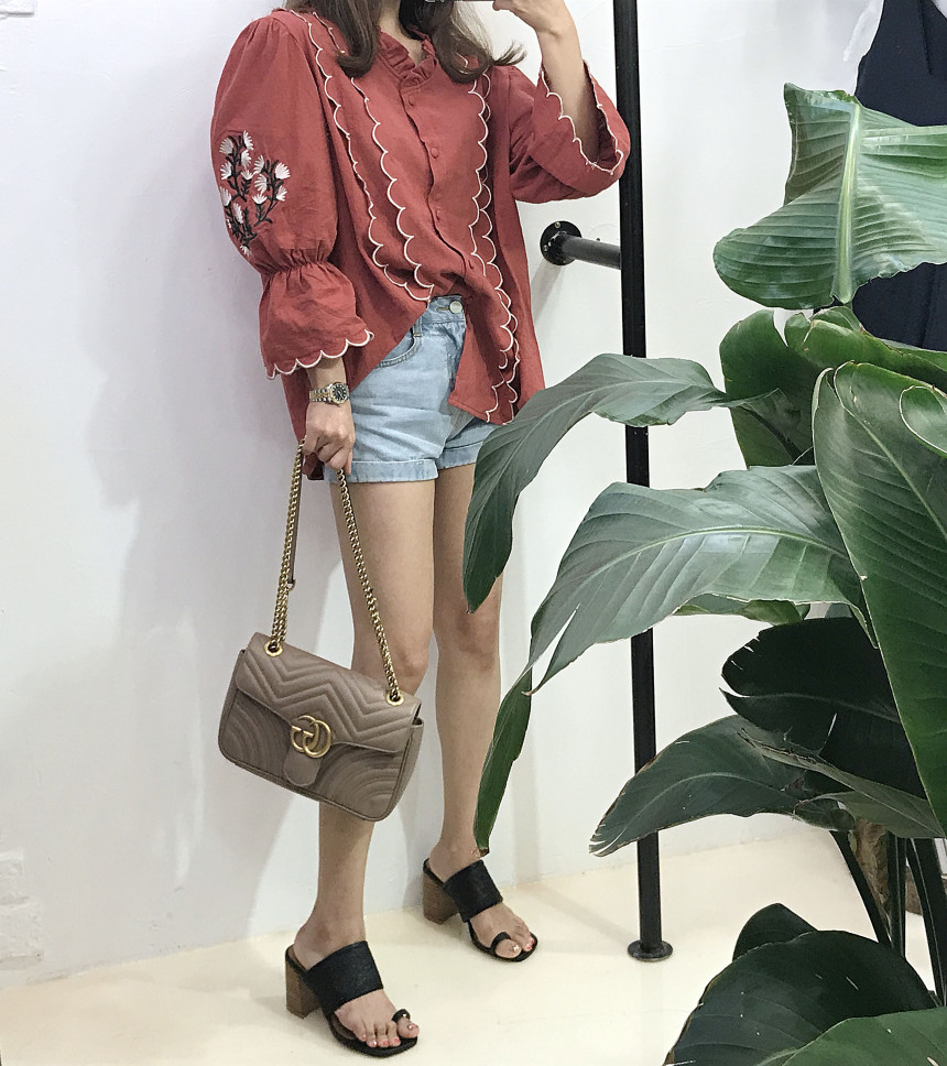 NEW FASHION LADY GIRL Blouse Wave embroidery blous
