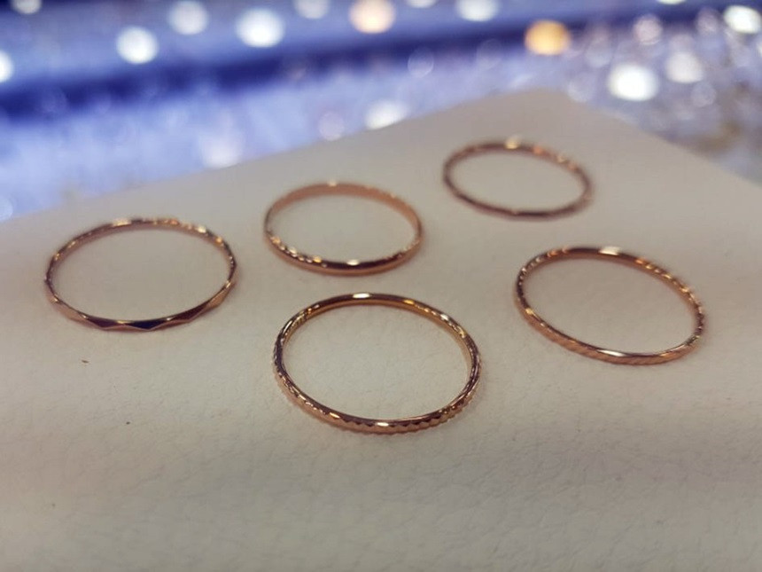 <b><p>14k Woman Layered Thad ring simple guide</p></b><b><p>14k 女性 重ね着 糸リング シンプル ガイド ガード ジュエリー ゴールデンシークレット</p></b><br /><br /><p align='center'>