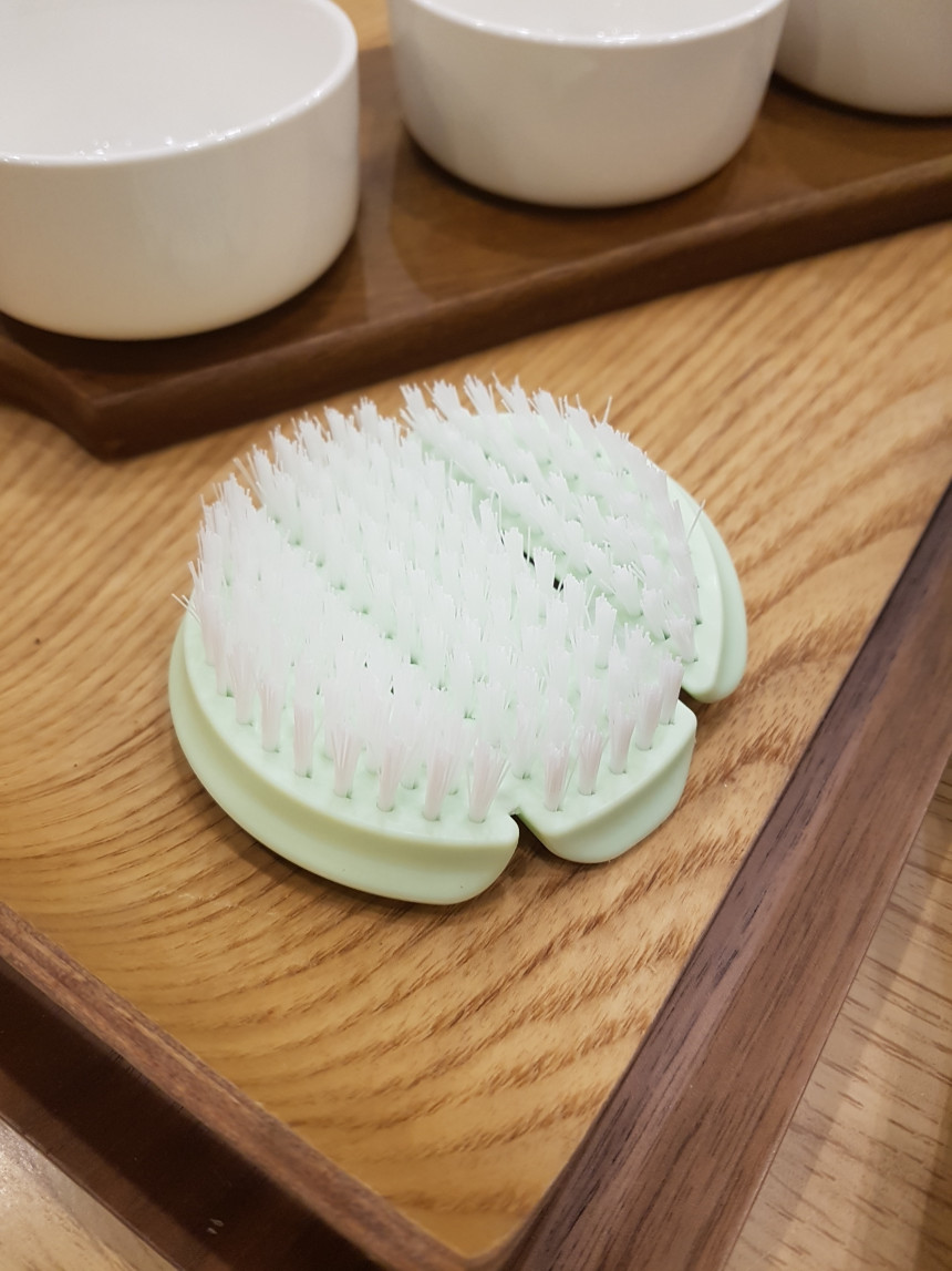 Scrubber Dish Washing Sole Fruit Washing Brush Eas