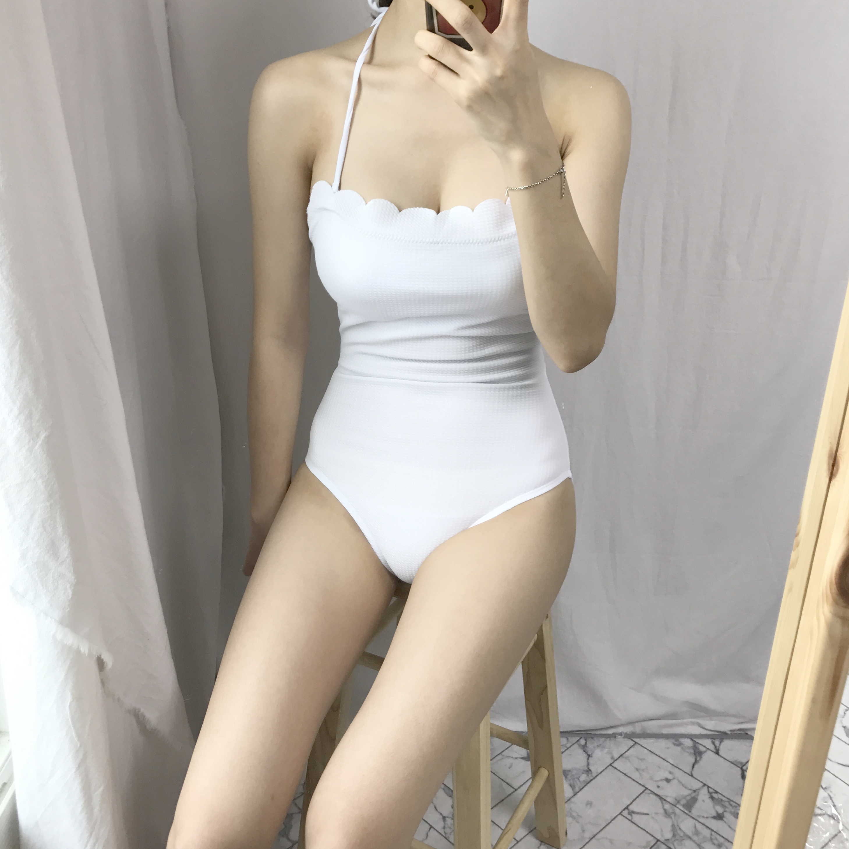 <b><p>Same day shipping cute wave Monoki 2color</p></b><b><p>即日発送 かわいい 波 モノキニ 2色 ブラック 黒以外の ホワイト、非 輸入非</p></b><br /><br /><p align='center'>