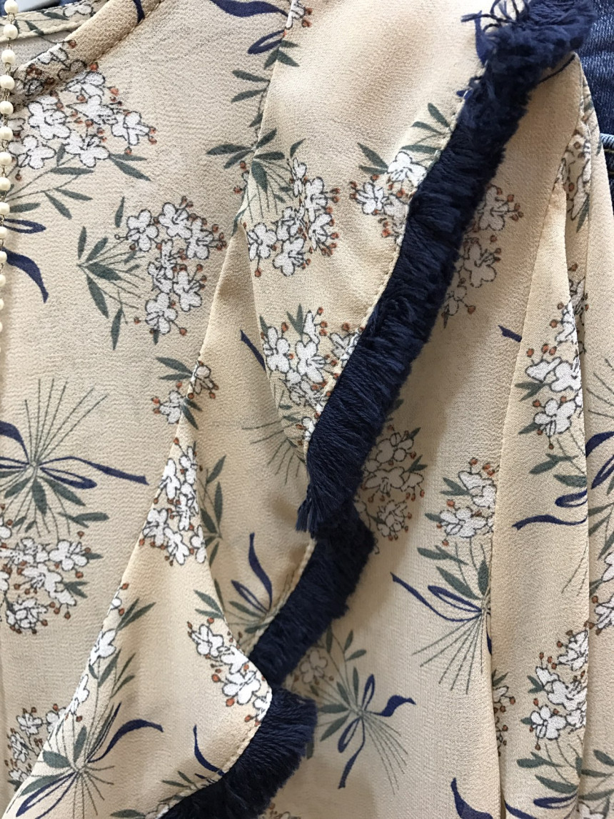 NEW FASHION LADY GIRL Blouse Surgical Flower Blous