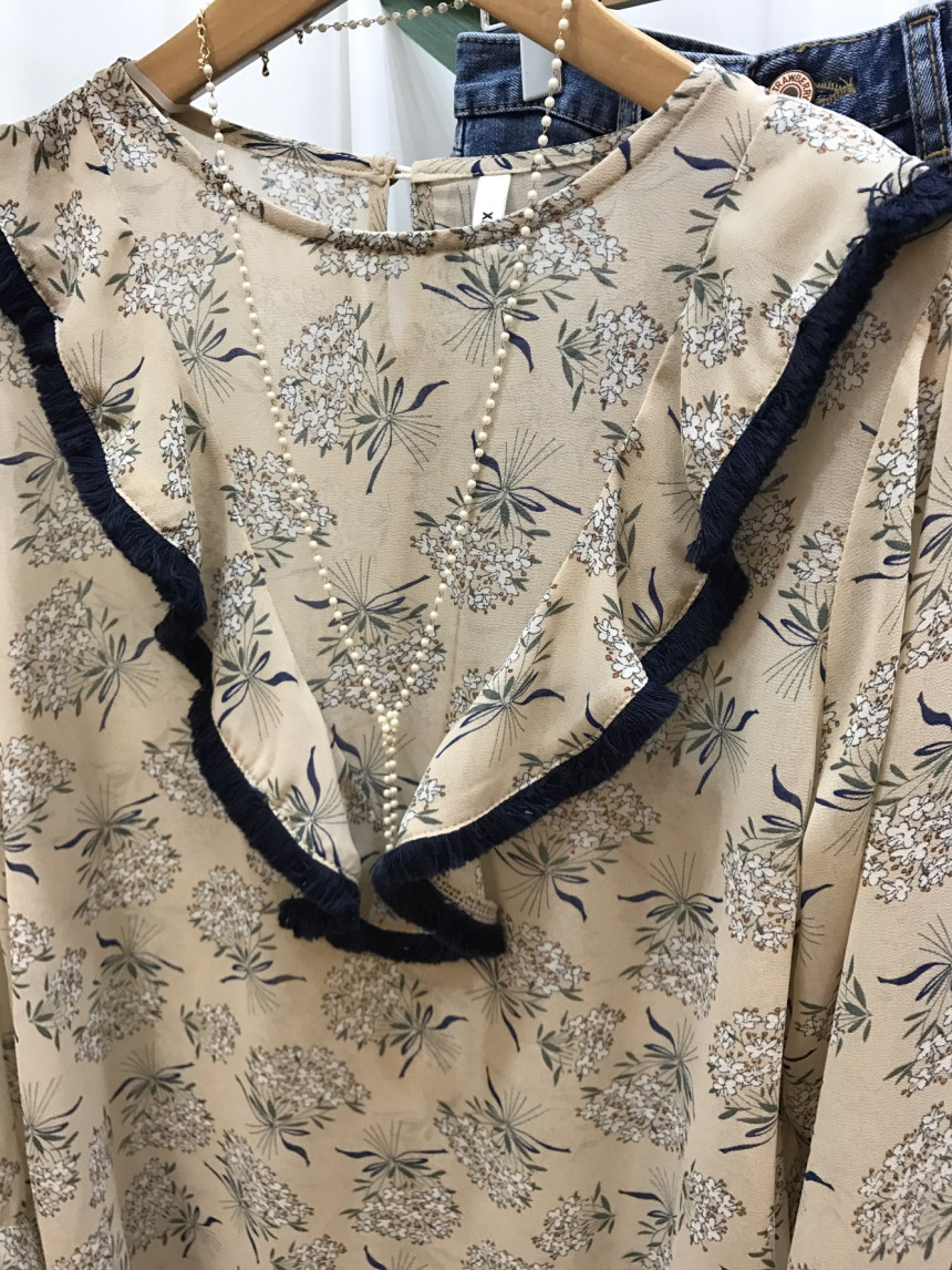 NEW FASHION LADY GIRL Blouse Surgical Flower Blous