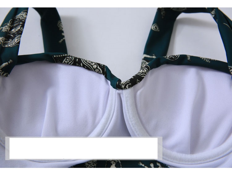 <b><p>Color Hls 3 pieces bikini Three bathg suits</p></b><b><p>カラーホース 3ピ ビキニ スリー水着 ハイウエスト カバーアップ クロ セクシー</p></b><br /><br /><p align='center'>