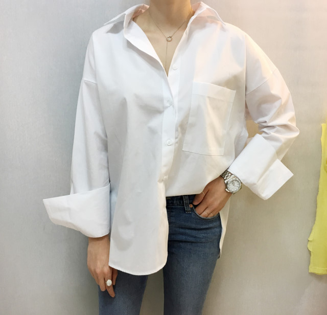 Simple color wide shirt white woman autumn basic o