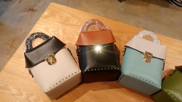 New Natural Cowhide - Mini Chong Cross Bag 5 color