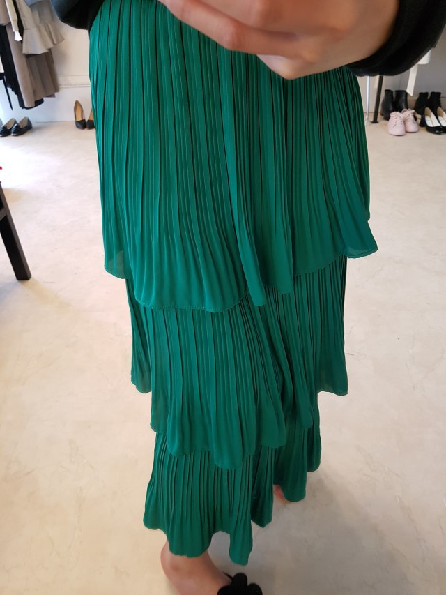 Kangkang Pleated Long Skirt LOVELY Daily Coordinat