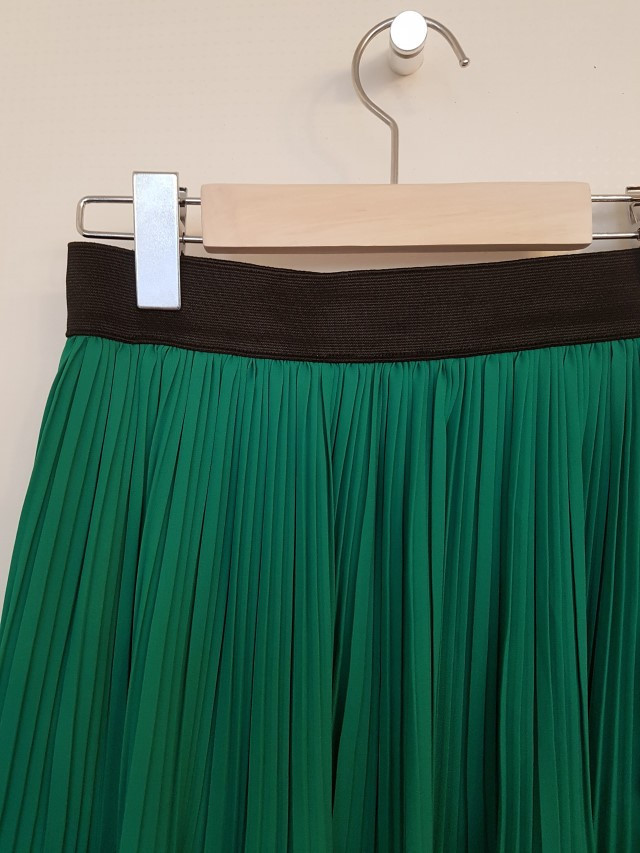 Kangkang Pleated Long Skirt LOVELY Daily Coordinat