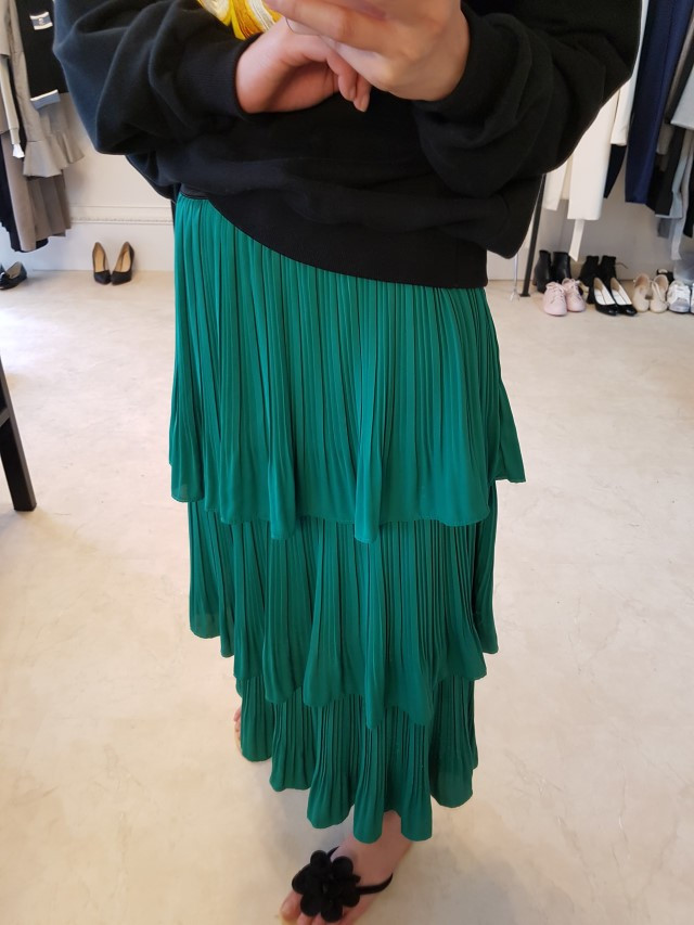 Kangkang Pleated Long Skirt LOVELY Daily Coordinat